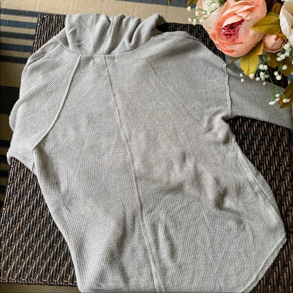 JULIANA’S | Knit Pullover V Neck Hoodie Sweater - Picture 12 of 14